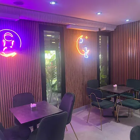 Holiday Apartments Apartman